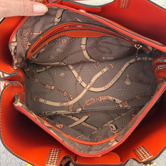 🧡GUC Orange Structured Handbag 🧡 - Picture 7 of 13